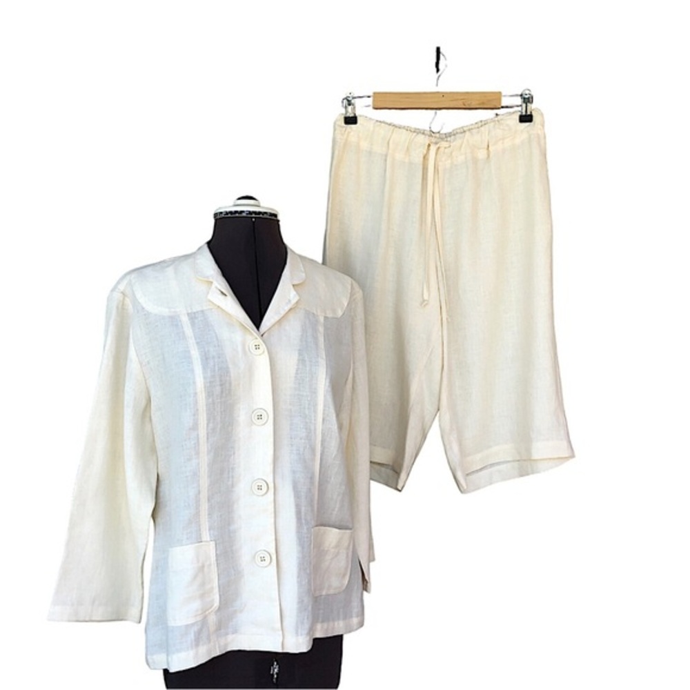 Central Falls Made USA Linen Light Ivory Set Of Buttoned Jacket &‎ Capri Pants M